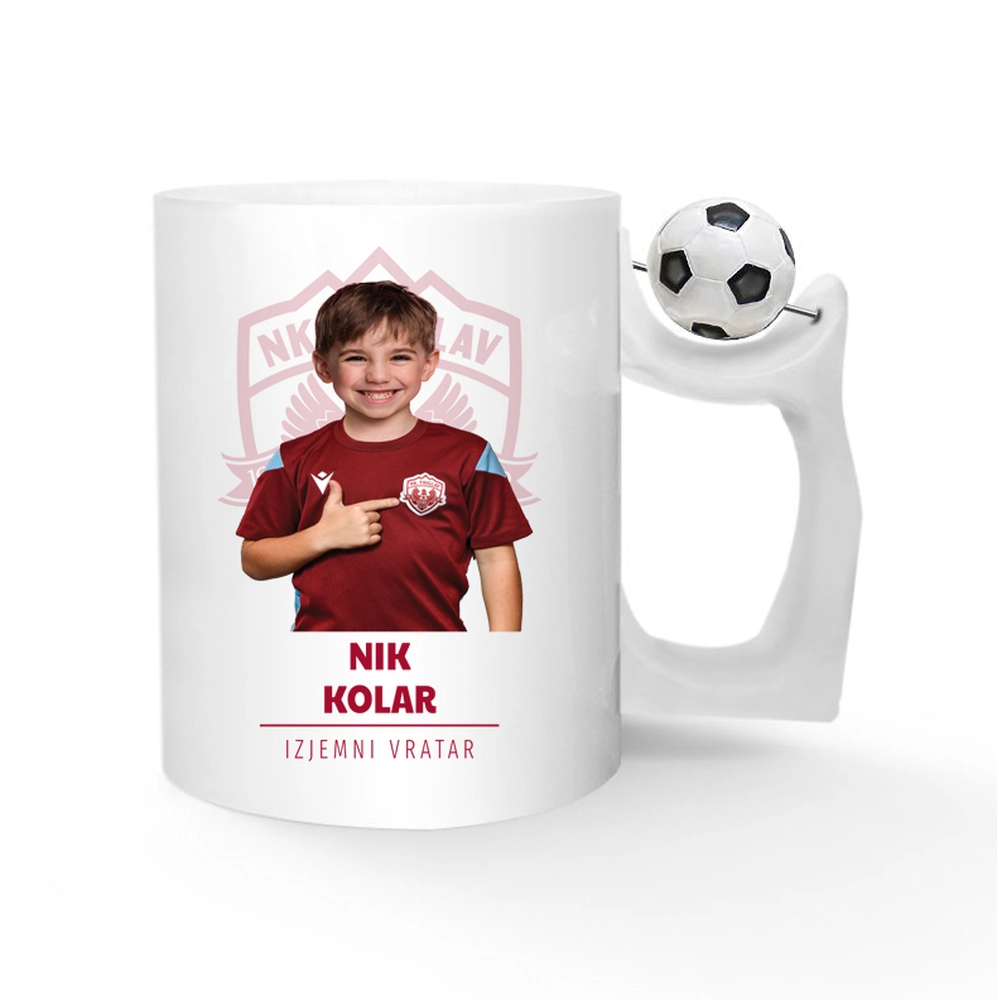 SKODELICA Z NOGOMETNO ŽOGO NK TRIGLAV FOTO 2A